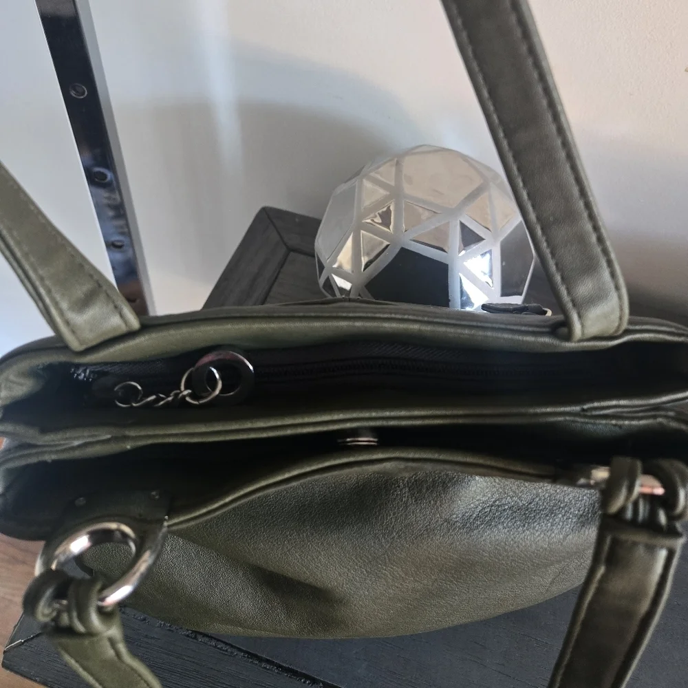 Giani Bernini Forest Green Soft Leather Shoulder Bag